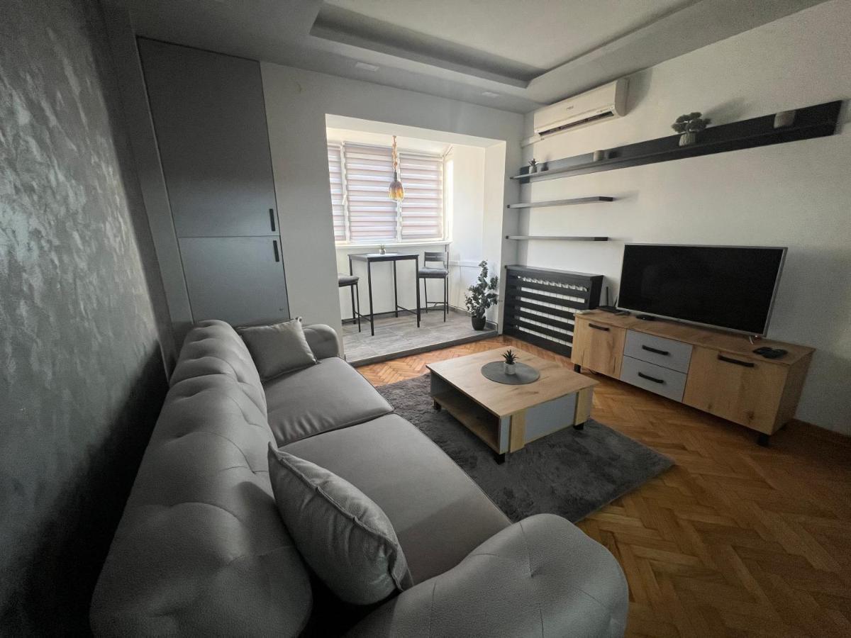 Central Sky View Apartment Belgrade Exterior photo